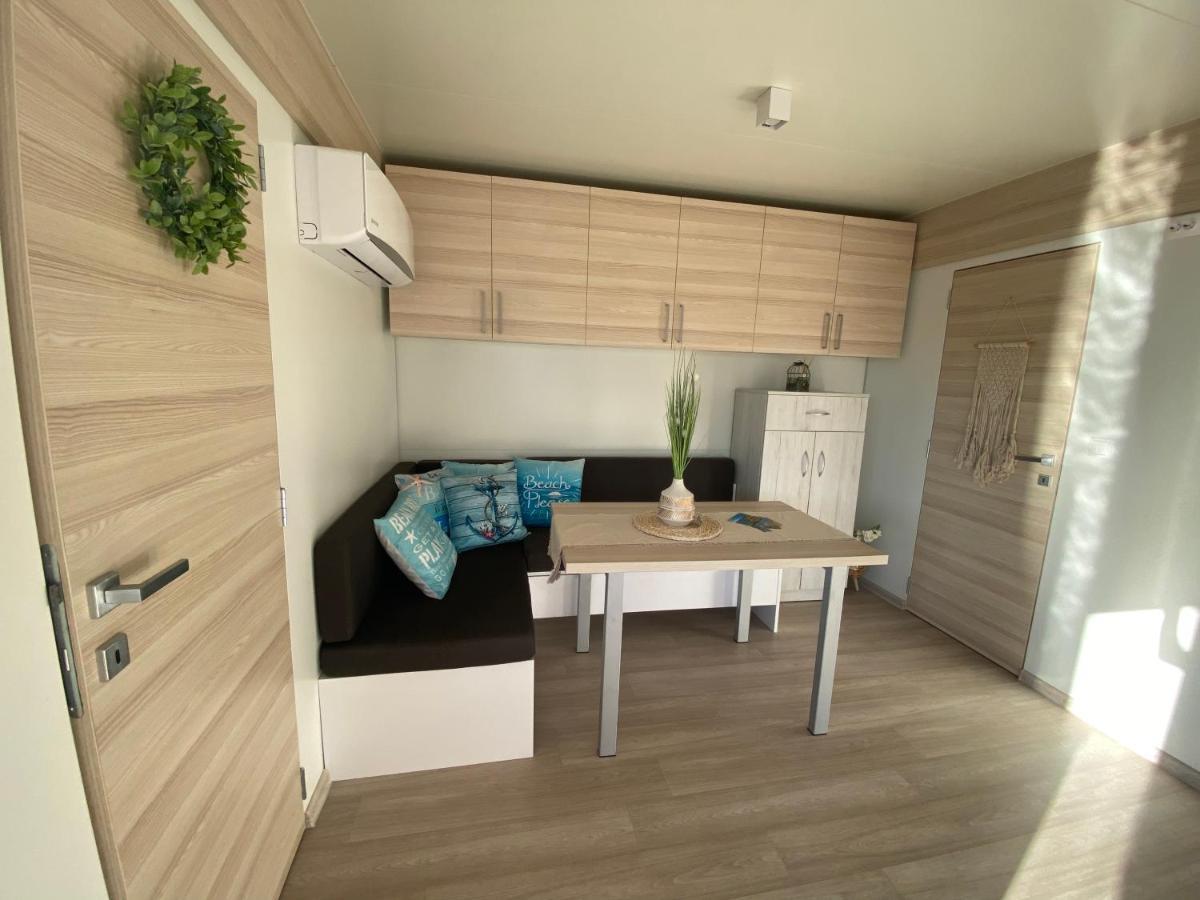 Amore Del Mare, Seaside Family Pace, Free Parking And Wifi In Camp Dalmatino ดราเก ภายนอก รูปภาพ