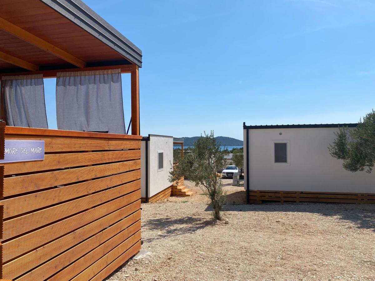 Amore Del Mare, Seaside Family Pace, Free Parking And Wifi In Camp Dalmatino ดราเก ภายนอก รูปภาพ