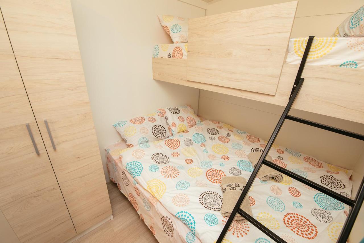 Amore Del Mare, Seaside Family Pace, Free Parking And Wifi In Camp Dalmatino ดราเก ภายนอก รูปภาพ