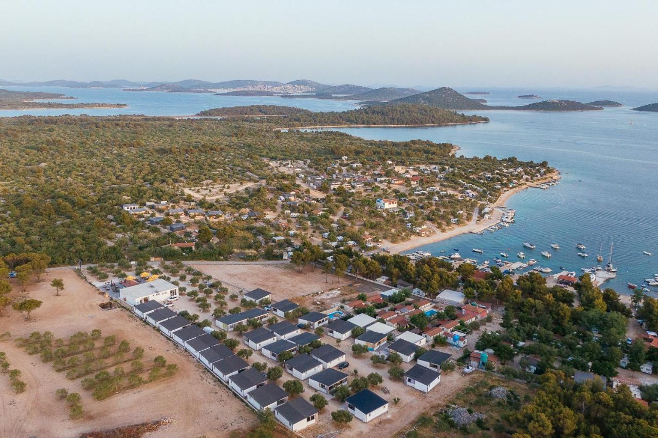 Amore Del Mare, Seaside Family Pace, Free Parking And Wifi In Camp Dalmatino ดราเก ภายนอก รูปภาพ